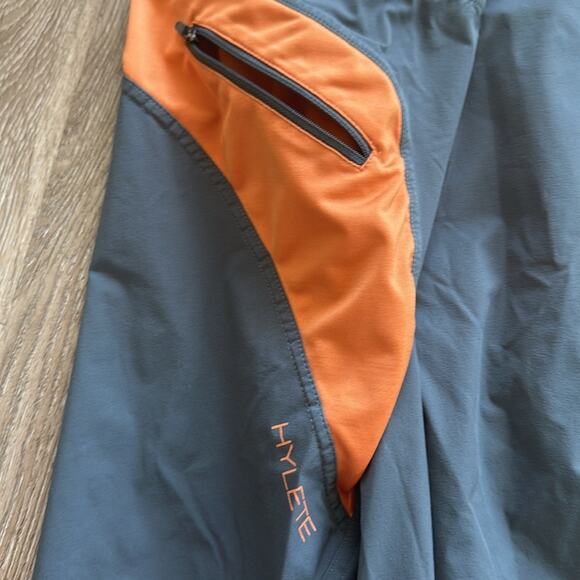Hylete Grey & Orange Helix Athletic 9" Shorts Medium - Picture 2 of 5